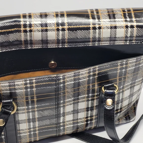 Patricia Nash Leather Shoulder Bag - Picture 4 of 15